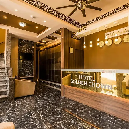 Hotel Golden Crown